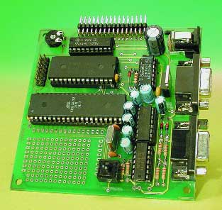 89S8252 Flash Microcontroller Board